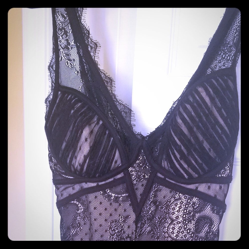 Bebe semi formal  mid thigh lace dress
